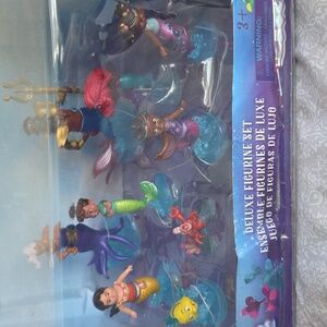 Disney Deluxe  Ariel Mermaid Figurine Set - Purple, Blue, Red